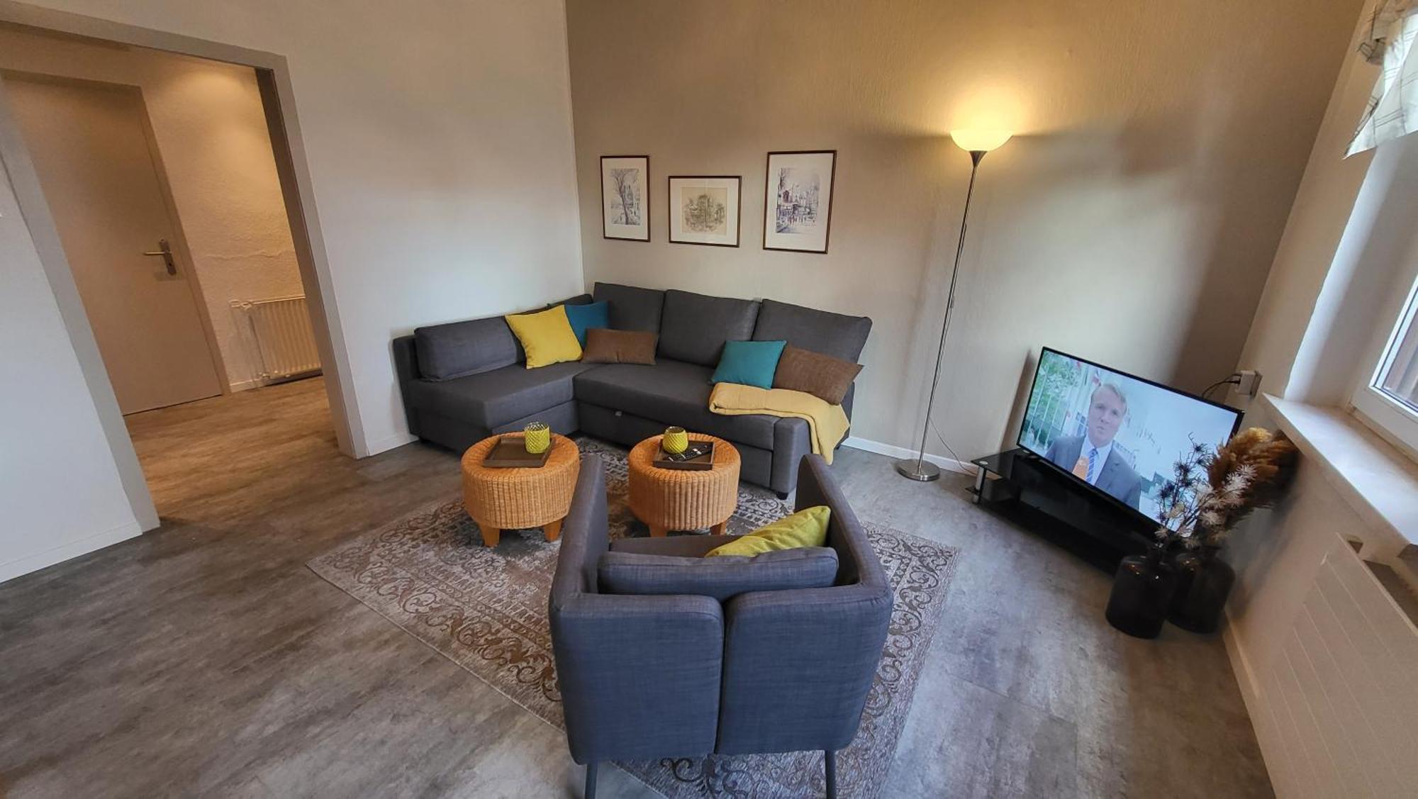 Apartments Am Saalebogen Mit Gartenterrasse, Grillkamin, Freie Parkplaetze Рудольштадт Экстерьер фото