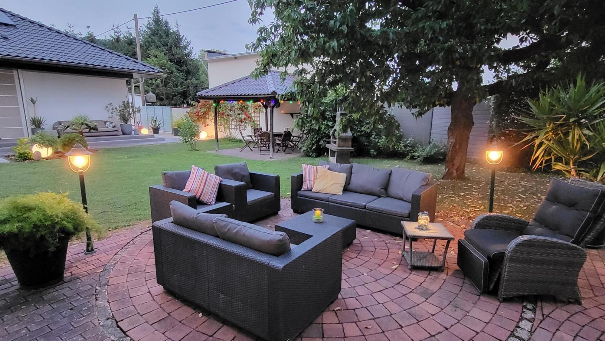 Apartments Am Saalebogen Mit Gartenterrasse, Grillkamin, Freie Parkplaetze Рудольштадт Экстерьер фото