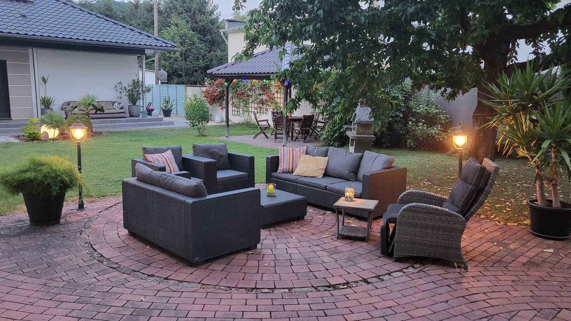 Apartments Am Saalebogen Mit Gartenterrasse, Grillkamin, Freie Parkplaetze Рудольштадт Экстерьер фото